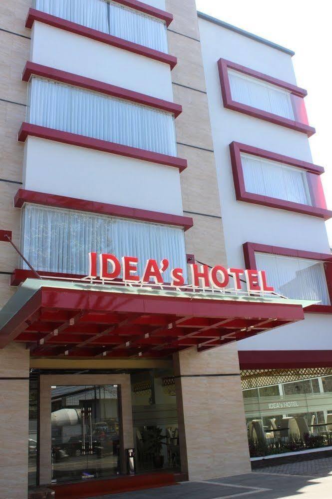 Idea'S Hotel Bandung Esterno foto